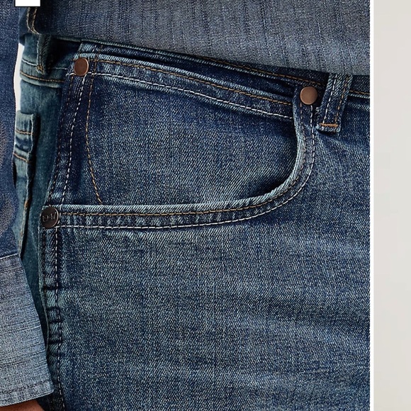 NWT MEN'S WRANGLER RETRO® SLIM FIT BOOT CUT STRAIGHT LEG LOW RISE JEANS 33 x 32 - Picture 5 of 16